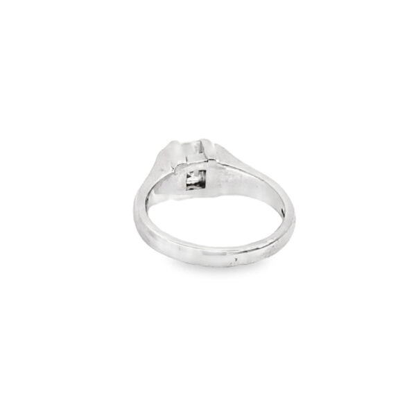 18ct White Gold 0.90ct Emerald Diamond Ring