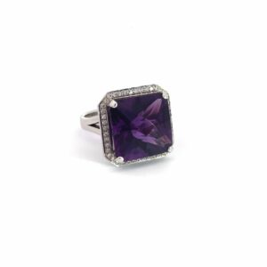 18ct White Gold Amethyst & Diamond Cocktail Ring