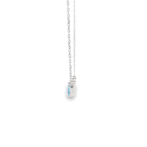 9ct White Gold Blue Topaz Necklace