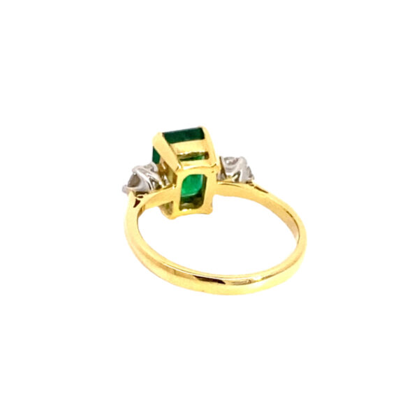 18ct Yellow Gold 2.16ct Emerald & 0.80ct Diamond Ring