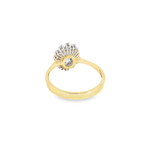 18ct Yellow Gold Tanzanite & Diamond Cluster Ring